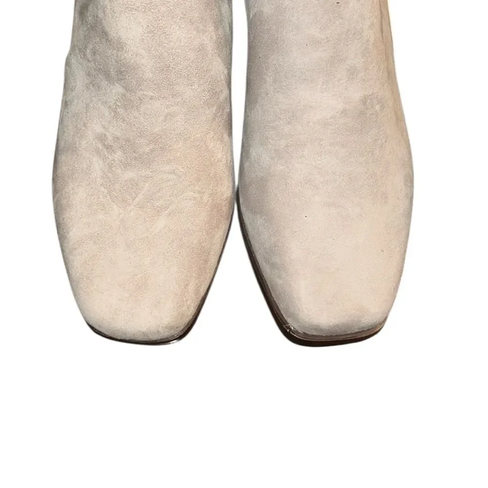 Donald Pliner Light Taupe Suede/Leather Ankle Booties(Size 5M)